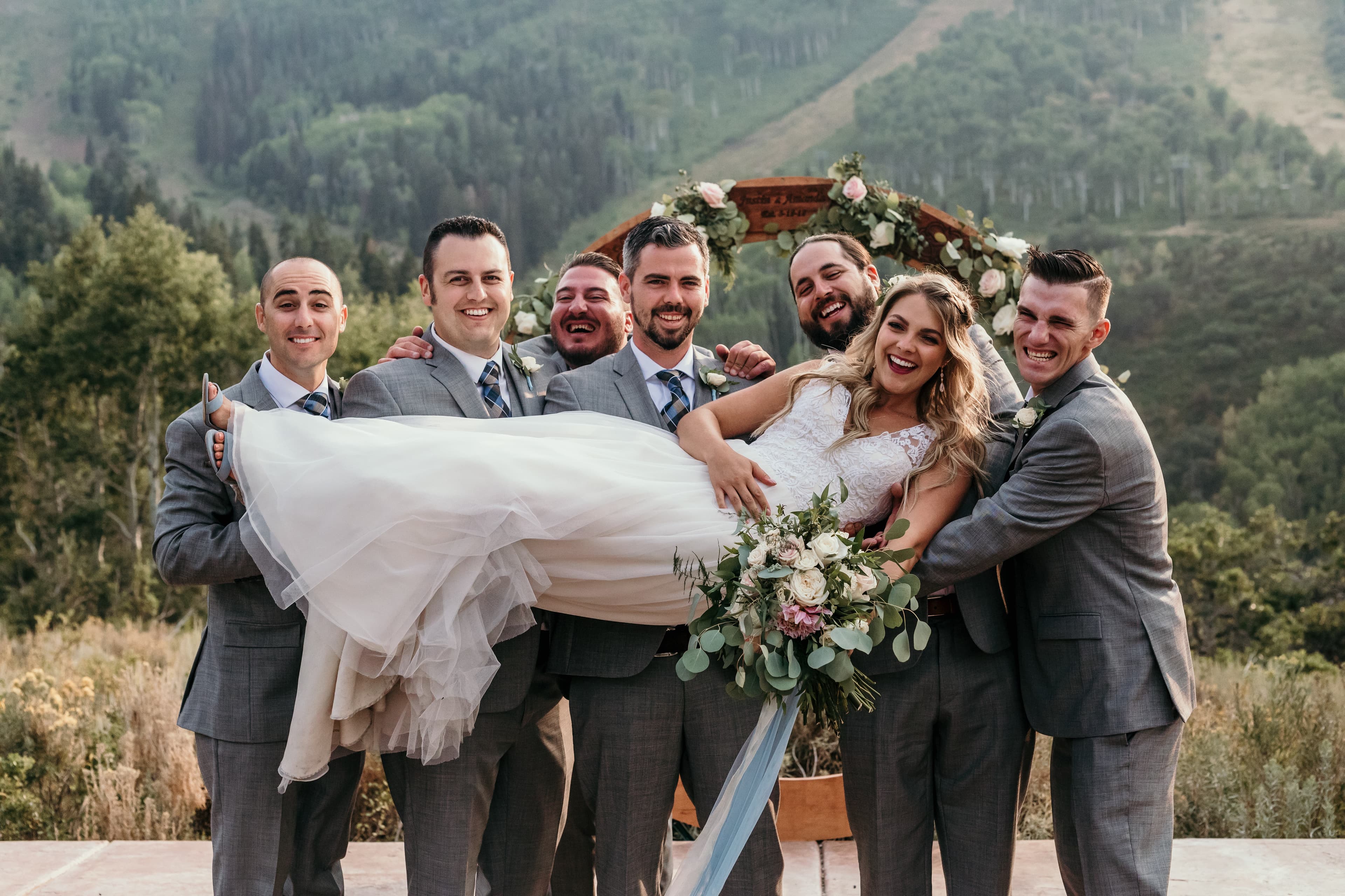 Weddings slideshow image 1