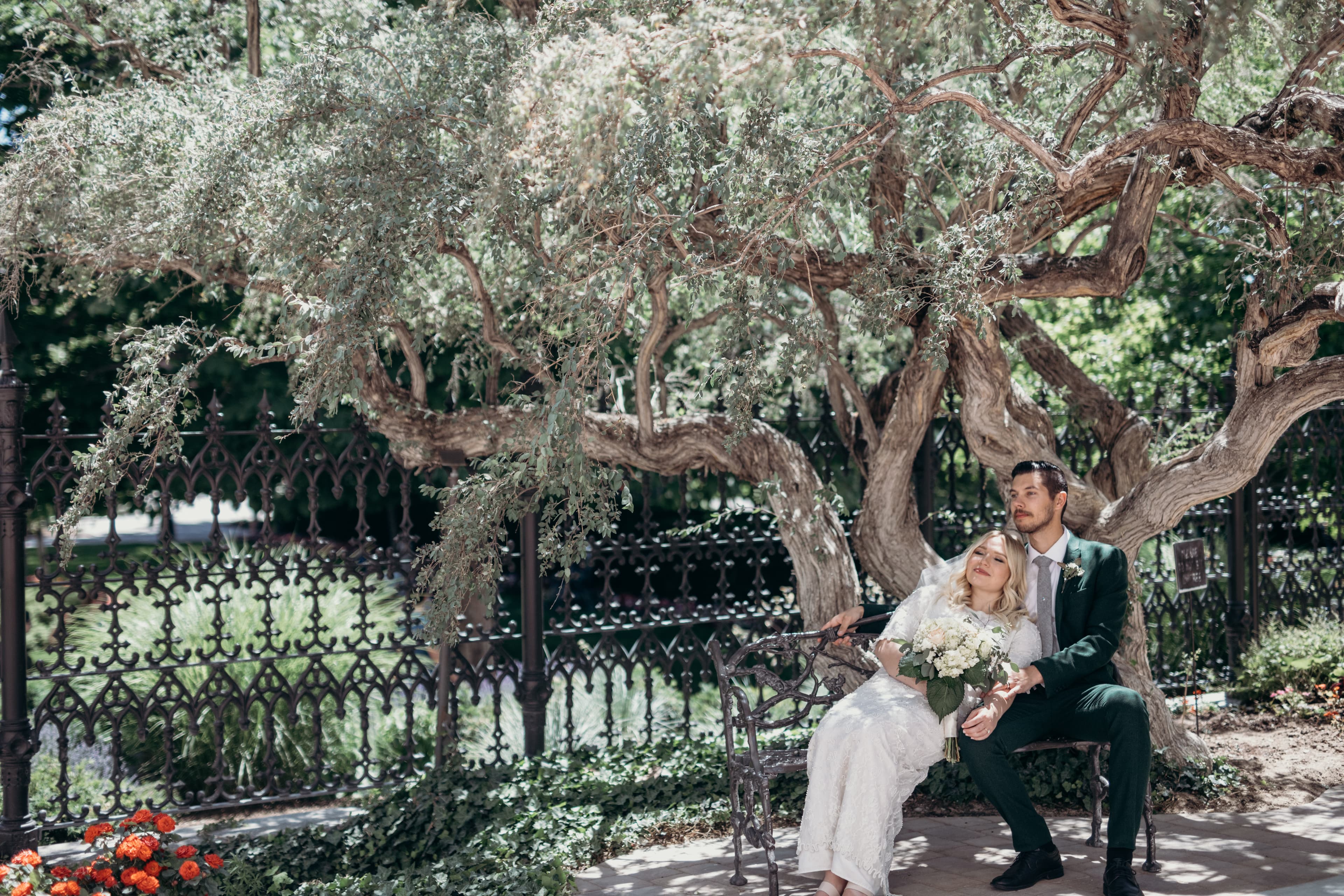 Weddings slideshow image 12