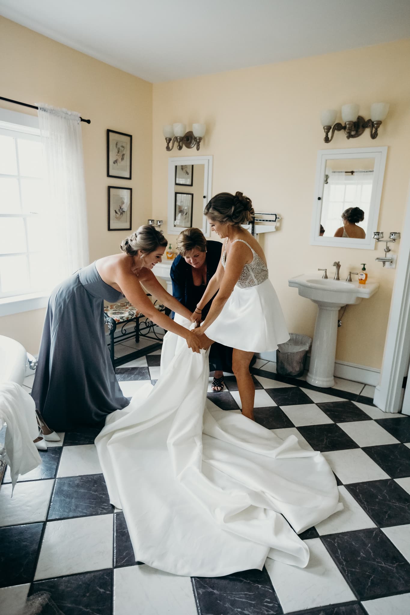 Weddings feature slideshow image 9